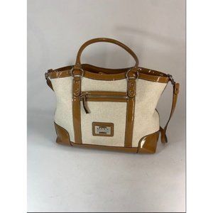 MAX New York Signature White Large Bucket Purse w/ Change Purse